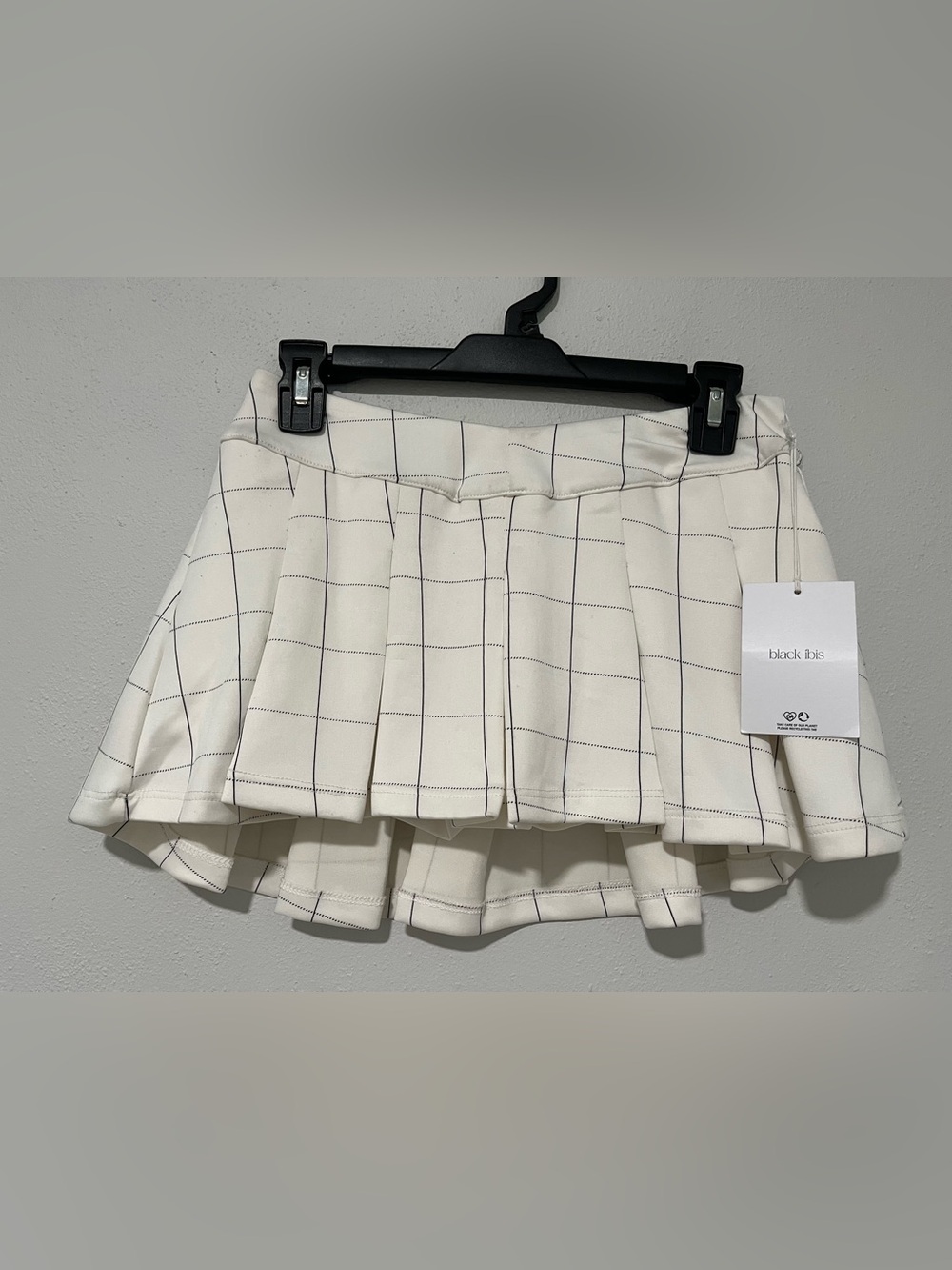 Cream Windowpane Pleated Skater Skirt Circle Silhouette
